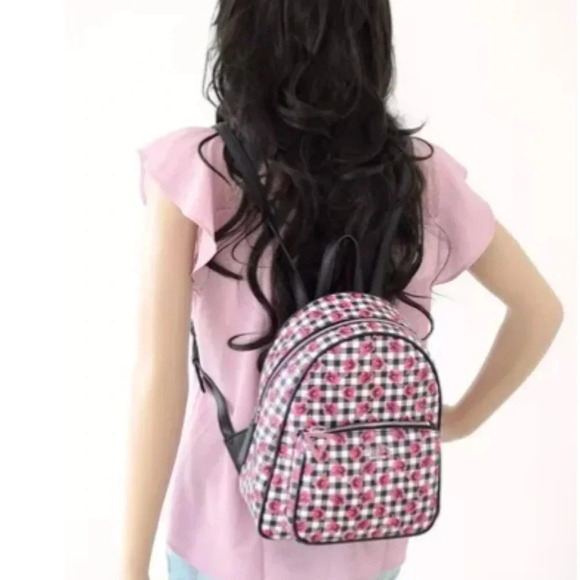 🆕 Guess Baldwin Park Backpack - Picture 4 of 6